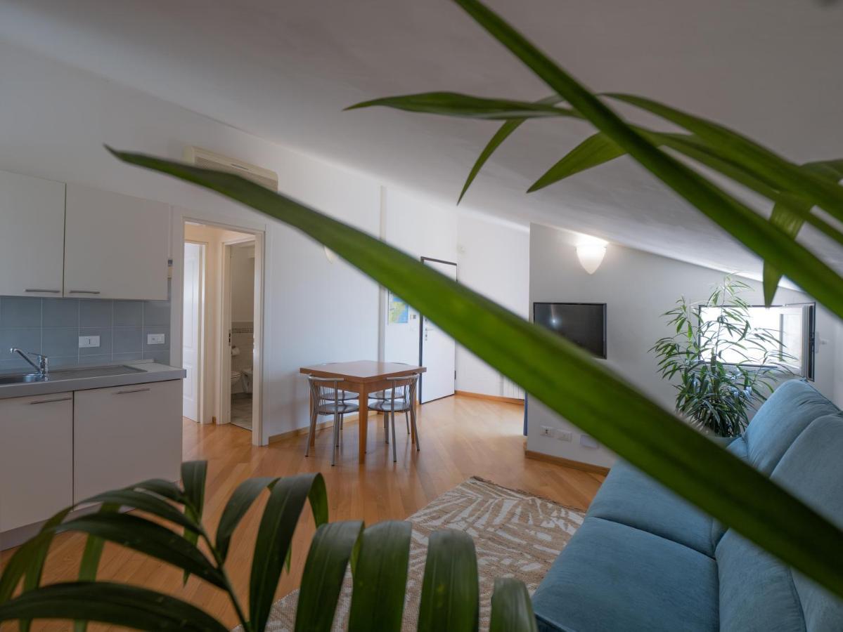 Appartamento Mimosa "A Casa Felice" Pietra Ligure Zewnętrze zdjęcie